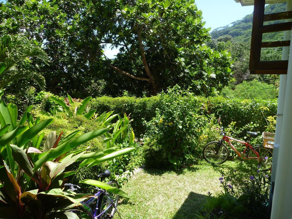 Liane De Mai Bed & Breakfast La Digue Exterior photo