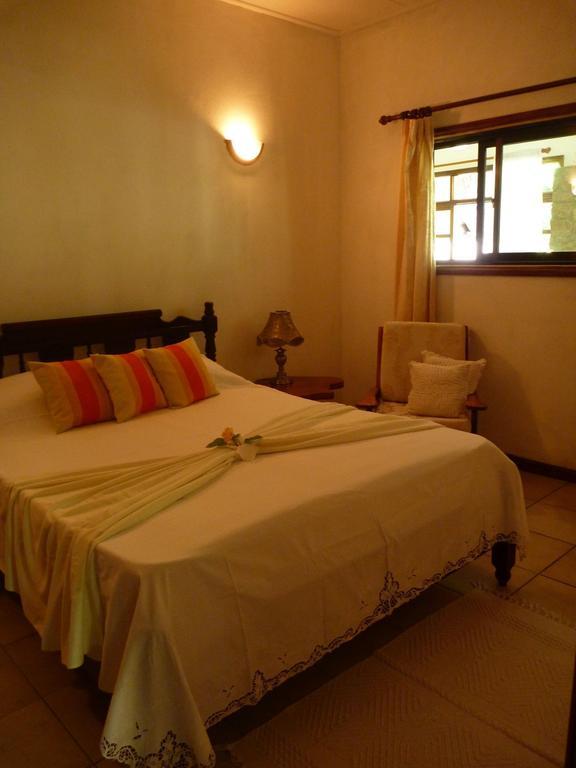 Liane De Mai Bed & Breakfast La Digue Exterior photo